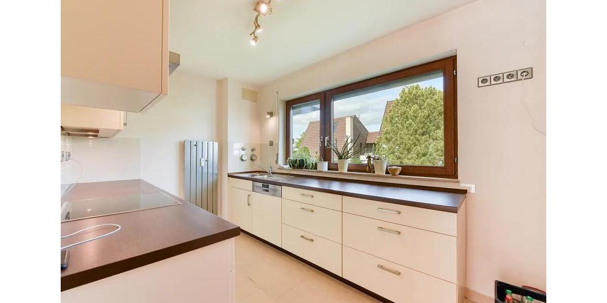 Etagenwohnung Leonberg - 3 Zimmer, 96 m&sup2;, 1.455&euro; | Angebot:27576617