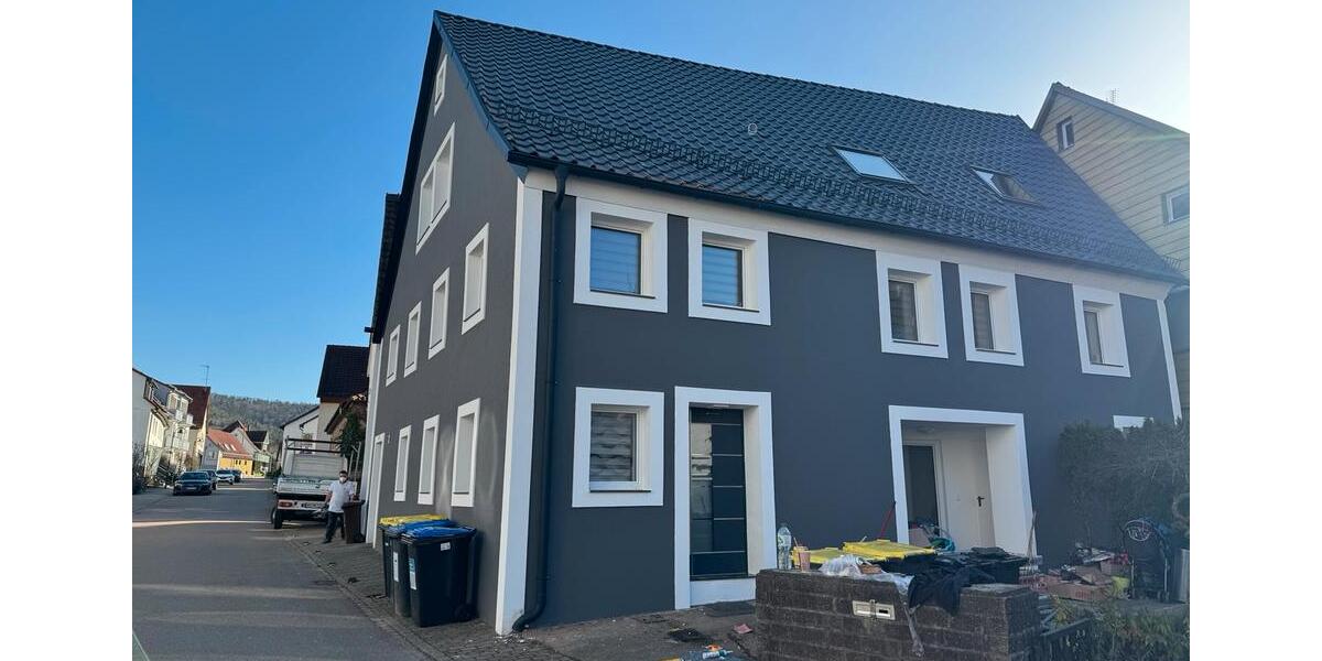 Dachgeschoßwohnung Schorndorf - 4 Zimmer, 100 m&sup2;, 1.350&euro; | Angebot:27569571