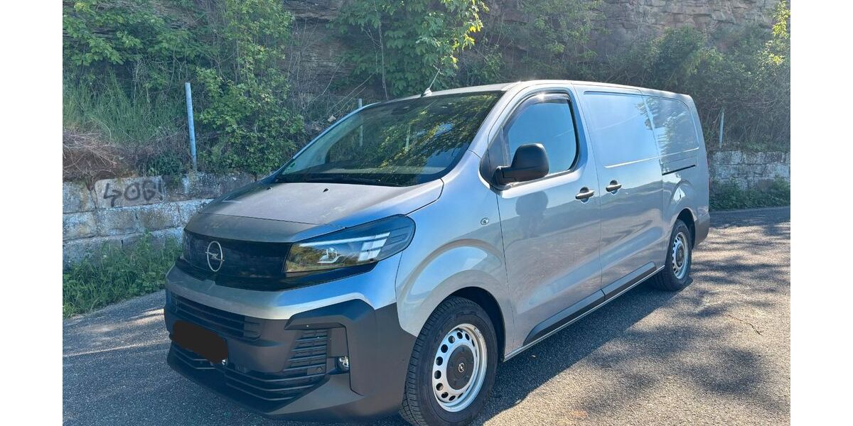 Opel Vivaro 18.000 km 28.500 &euro; Flein 74223