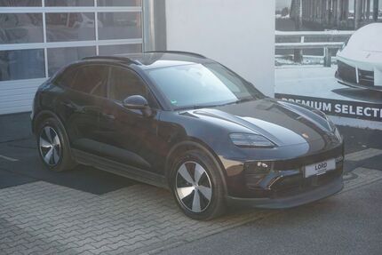 Porsche Macan 3.990 km 72.850 &euro; Stuttgart 70499
