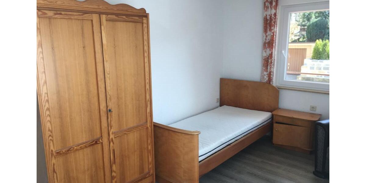 Erdgeschoßwohnung Backnang - 3 Zimmer, 15 m&sup2;, 380&euro; | Angebot:25615097