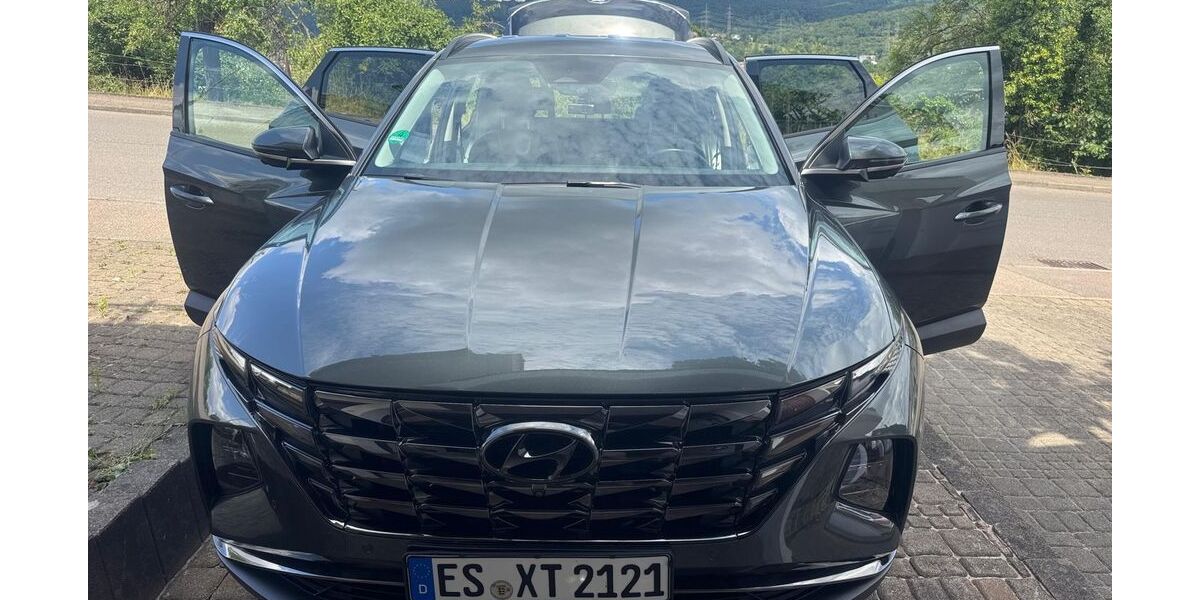 Hyundai TUCSON 47.000 km 28.600 &euro; Deizisau 73779