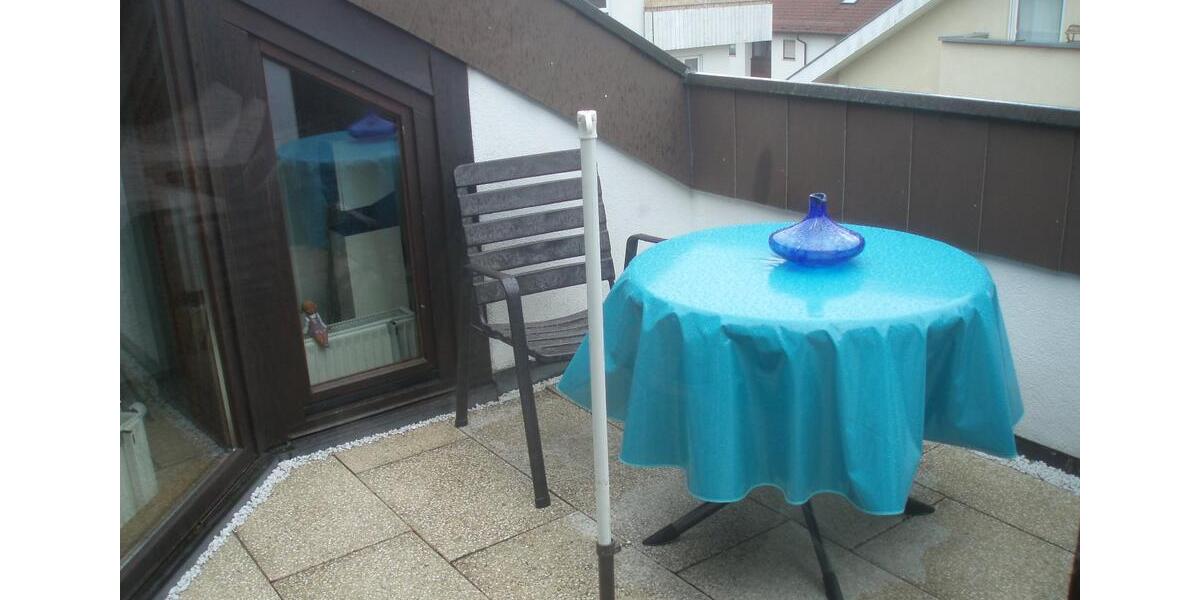 Dachgeschoßwohnung Leonberg - 3 Zimmer, 57 m&sup2;, 750&euro; | Angebot:25964405