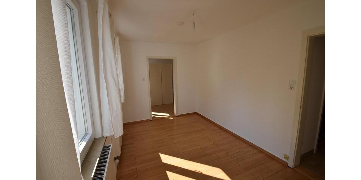 Etagenwohnung Stuttgart Feuerbach - 4 Zimmer, 70 m&sup2;, 1.220&euro; | Angebot:27587725