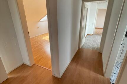 Wohnung Hemmingen - 3 Zimmer, 60 m&sup2;, 900&euro; | Angebot:25851445