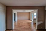 Etagenwohnung Backnang - 5 Zimmer, 160 m&sup2;, 1.950&euro; | Angebot:27553316