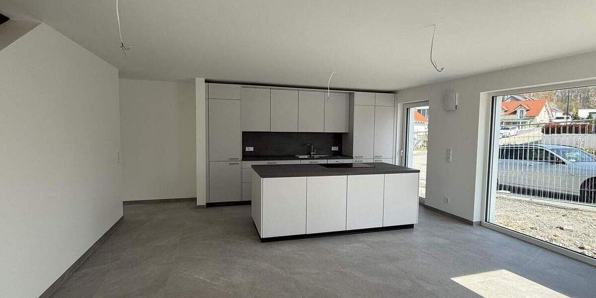 Doppelhaushälfte Talheim - 6 Zimmer, 130 m&sup2;, 1.950&euro; | Angebot:25910062