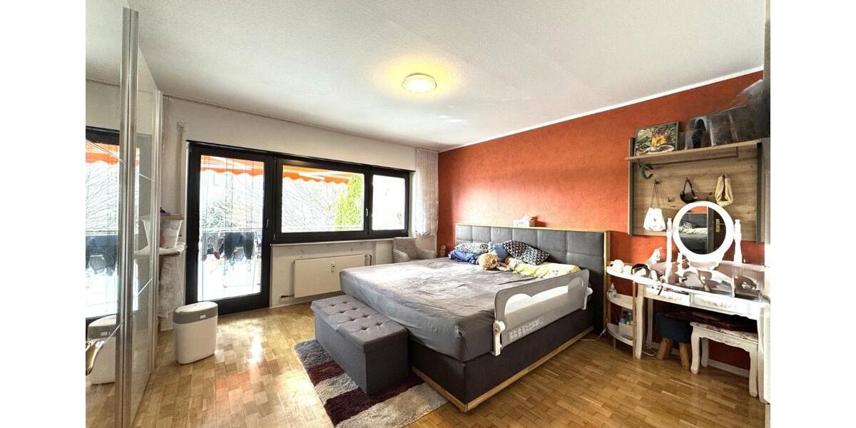 Etagenwohnung Leonberg - 3.5 Zimmer, 91 m&sup2;, 1.250&euro; | Angebot:25974630