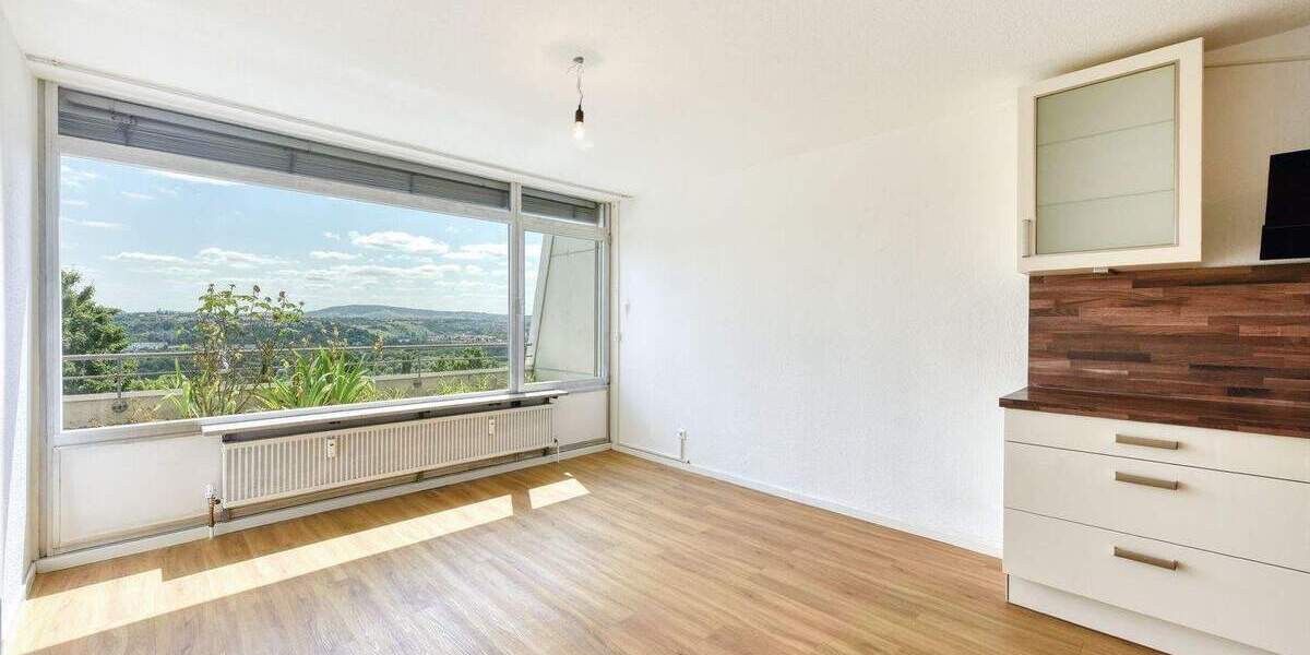 Etagenwohnung Stuttgart Freiberg - 4 Zimmer, 138 m&sup2;, 500.000&euro; | Angebot:25729892