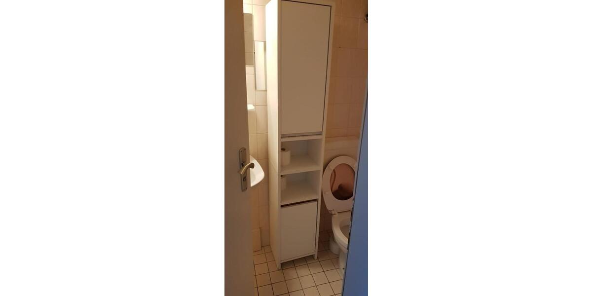 Dachgeschoßwohnung Stuttgart Bad Cannstatt - 1.5 Zimmer, 33 m&sup2;, 780&euro; | Angebot:25283984