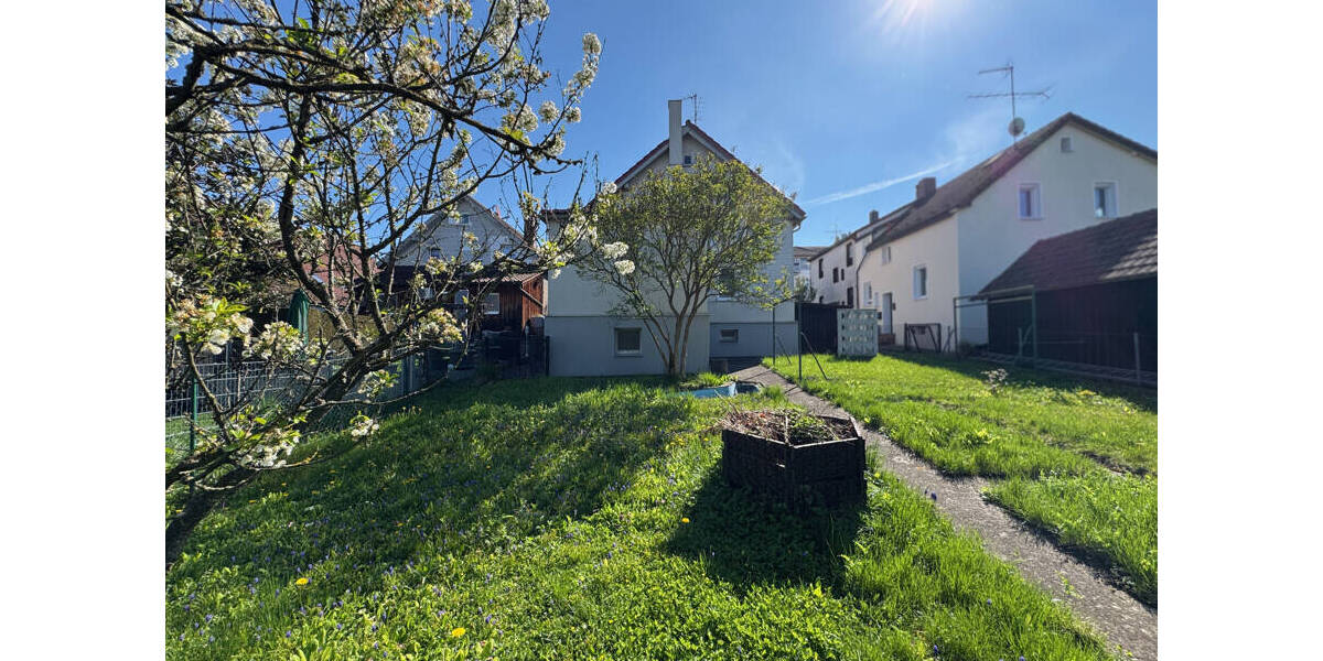 Einfamilienhaus Schorndorf - 6 Zimmer, 120 m&sup2;, 379.000&euro; | Angebot:26869158