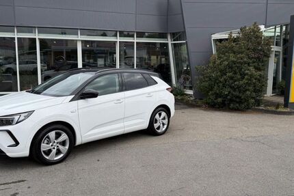 Opel Grandland (X) 6.499 km 28.990 &euro; Großbottwar 71723