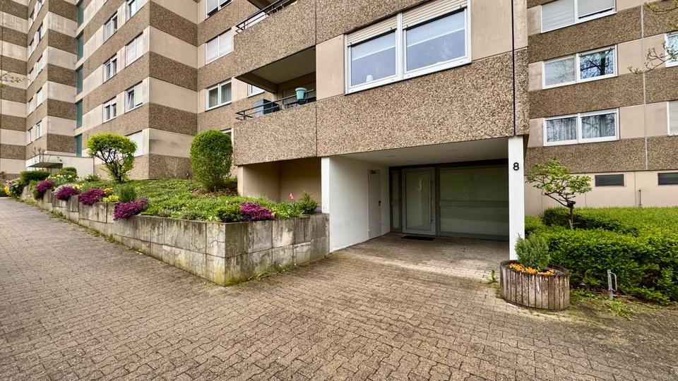 Etagenwohnung Stuttgart Botnang - 1 Zimmer, 51 m&sup2;, 1.150&euro; | Angebot:26096033