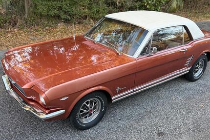 Ford Mustang 9.999 km 36.880 &euro; Wüstenrot-Neuhütten 71543