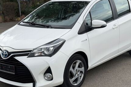 Toyota Yaris 100.000 km 10.490 &euro; Möglingen 71696