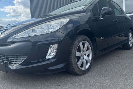 Peugeot 308 188.000 km 2.390 &euro; Asperg / Stuttgart 71679