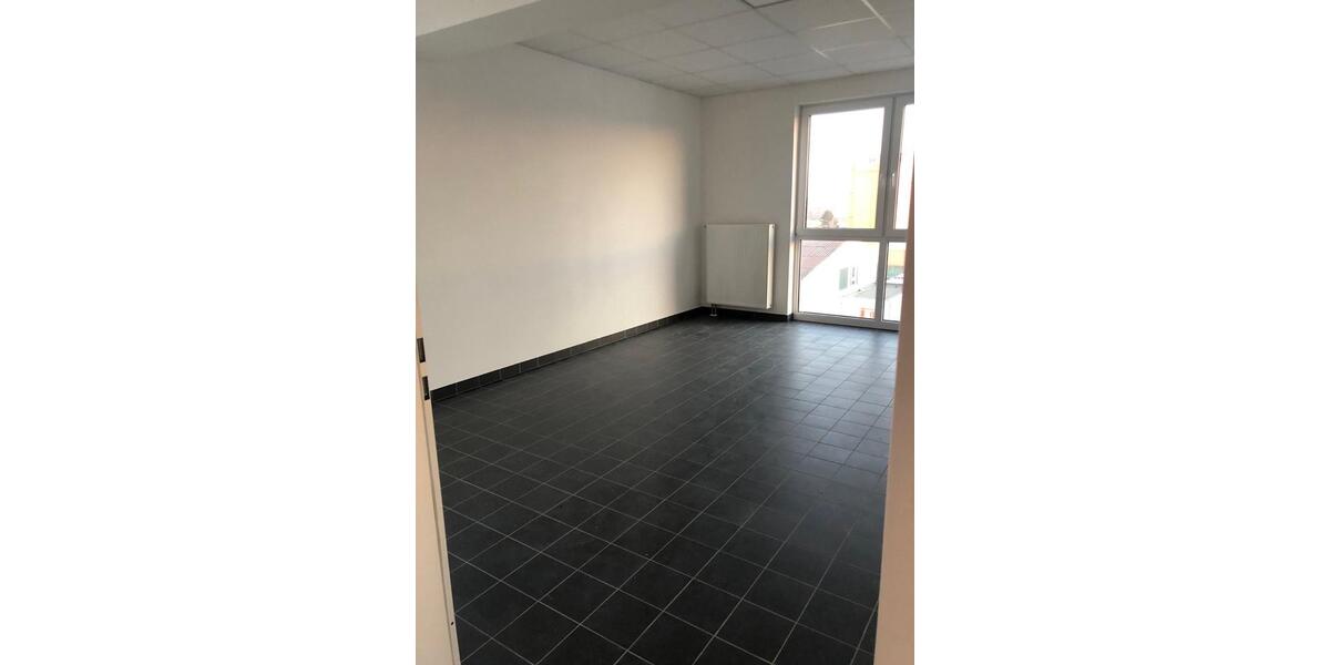 Gewerbeobjekt Leingarten - 1.300&euro; | Angebot:25709036