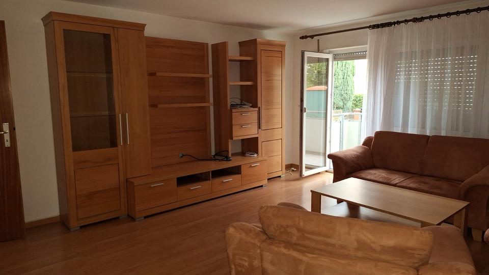 Hochparterre Ludwigsburg Pflugfelden - 3 Zimmer, 74 m&sup2;, 1.100&euro; | Angebot:27545301