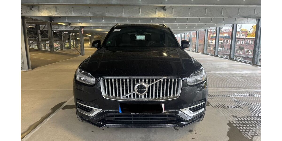 Volvo XC90 91.161 km 41.499 &euro; Stuttgart 70376