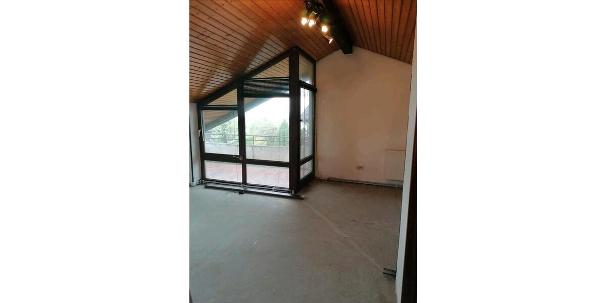 Dachgeschoßwohnung Marbach am Neckar - 2 Zimmer, 63 m&sup2;, 1.040&euro; | Angebot:26197593