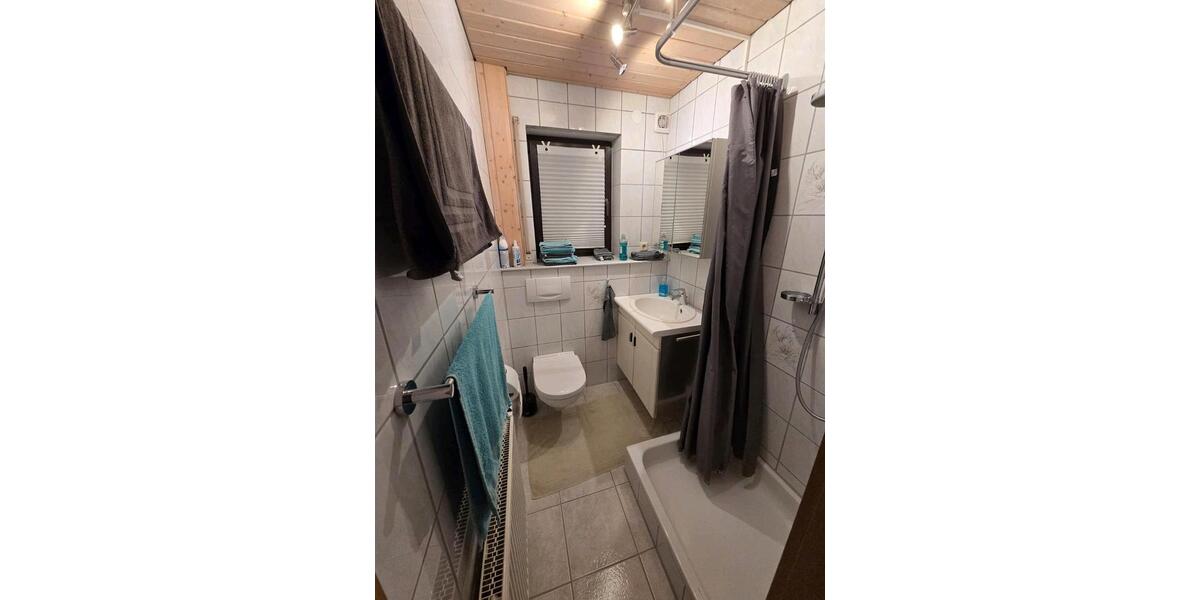 Dachgeschoßwohnung Auenwald - 6.5 Zimmer, 112 m&sup2;, 1.400&euro; | Angebot:25905253