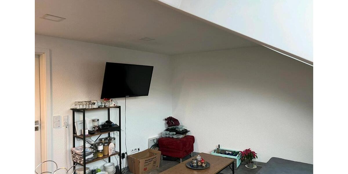 Dachgeschoßwohnung Lauffen am Neckar - 2 Zimmer, 52 m&sup2;, 920&euro; | Angebot:27548760