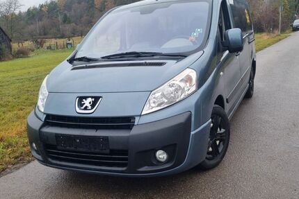 Peugeot Expert Tepee 240.000 km 4.499 &euro; Magstadt (in der Nähe von Stuttgart) 71106