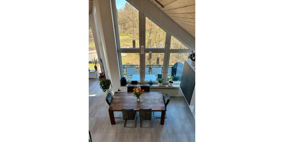 Maisonettenwohnung Sindelfingen Eichholz - 3.5 Zimmer, 96 m&sup2;, 1.600&euro; | Angebot:25829632