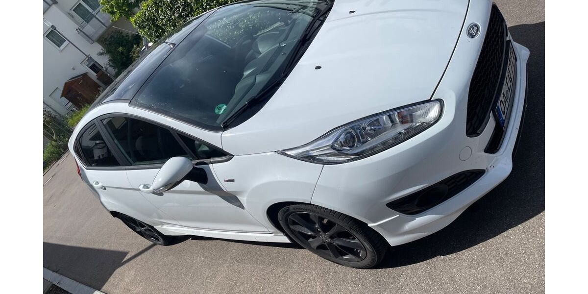 Ford Fiesta 96.750 km 8.999 &euro; Neuhausen 73765