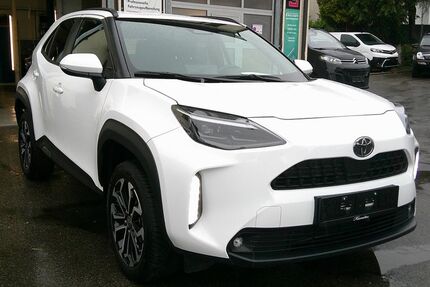 Toyota Yaris Cross 29.000 km 22.490 &euro; Sindelfingen 71065