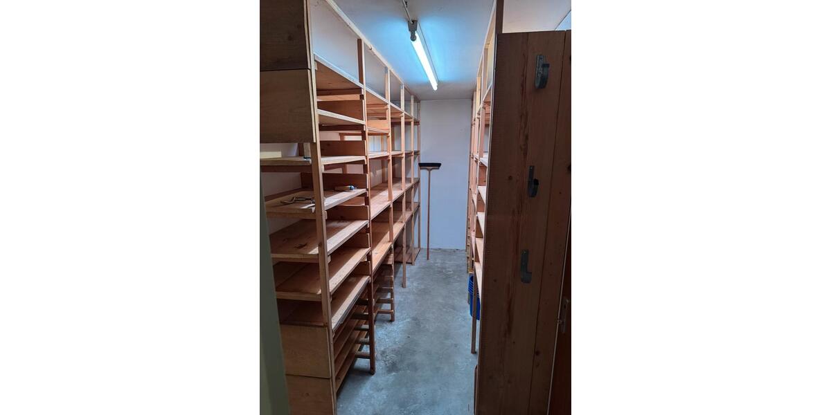 Etagenwohnung Esslingen am Neckar Oberesslingen - 3 Zimmer, 83 m&sup2;, 295.000&euro; | Angebot:26241458