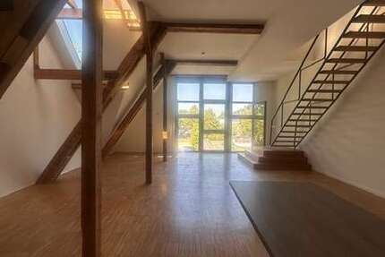 Wohnung Ostfildern - 4 Zimmer, 196 m&sup2;, 2.500&euro; | Angebot:27537535