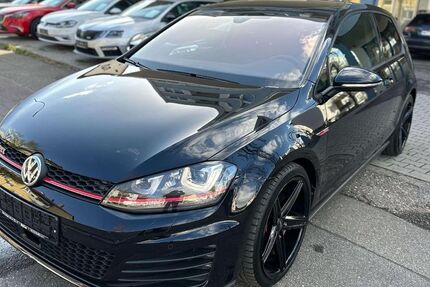 VW Golf 96.000 km 17.999 &euro; Heilbronn 74080