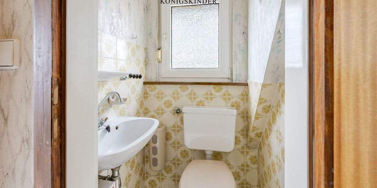 Einfamilienhaus Backnang - 6 Zimmer, 107 m&sup2;, 399.000&euro; | Angebot:25730879