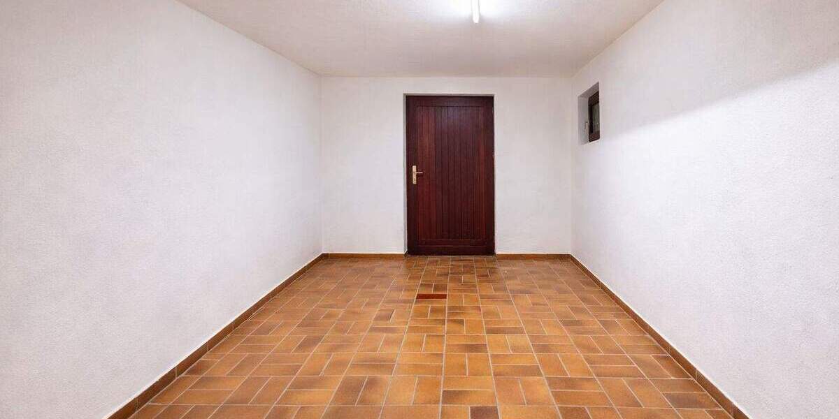 Einfamilienhaus Stuttgart Vaihingen - 6 Zimmer, 193 m&sup2;, 1.090.000&euro; | Angebot:25685479