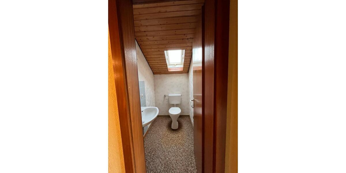 Reihenhaus Affalterbach - 6 Zimmer, 180 m&sup2;, 490.000&euro; | Angebot:25151231