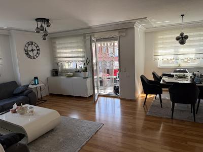 VIEL PLATZ, VIEL LICHT, VIEL KOMFORT - Etagenwohnung Stuttgart Zuffenhausen | Angebot:27540134