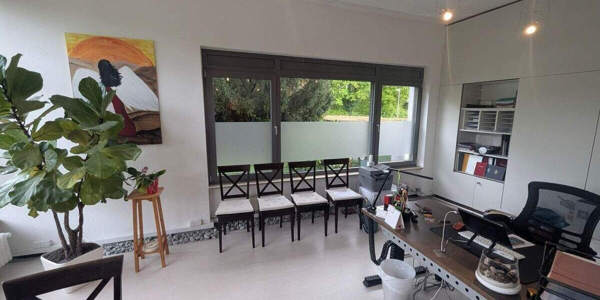 Etagenwohnung Stuttgart Möhringen - 4 Zimmer, 147 m&sup2;, 460.000&euro; | Angebot:25704179