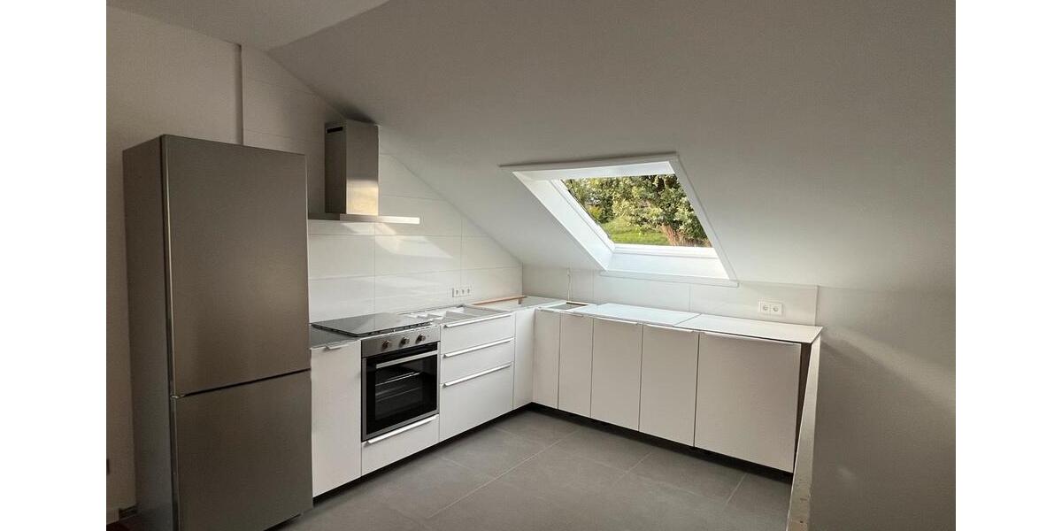 Dachgeschoßwohnung Stuttgart Birkach - 4 Zimmer, 79 m&sup2;, 1.300&euro; | Angebot:27590270
