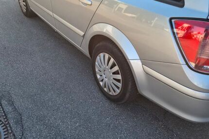 Opel Astra 183.268 km 2.500 &euro; Esslingen am nacker 73734