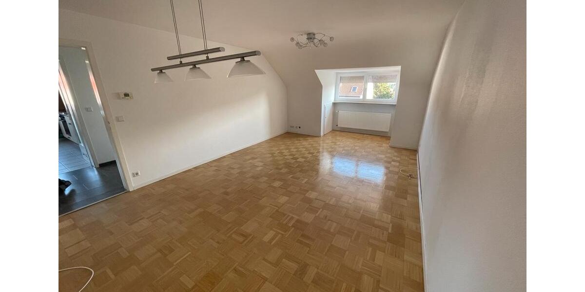 Dachgeschoßwohnung Stuttgart Sillenbuch - 3 Zimmer, 71 m&sup2;, 265.000&euro; | Angebot:27534000