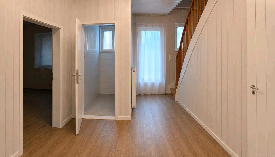 Einfamilienhaus Cleebronn - 6 Zimmer, 109 m&sup2;, 275.000&euro; | Angebot:27018186