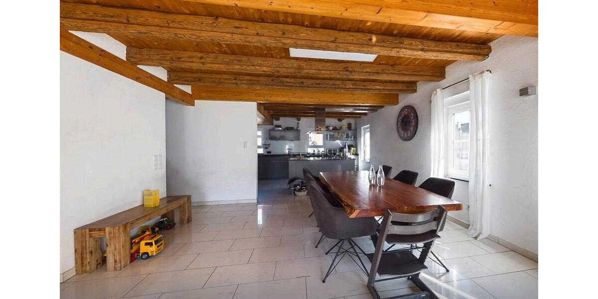Maisonettenwohnung Steinheim an der Murr - 4.5 Zimmer, 160 m&sup2;, 1.750&euro; | Angebot:27536020