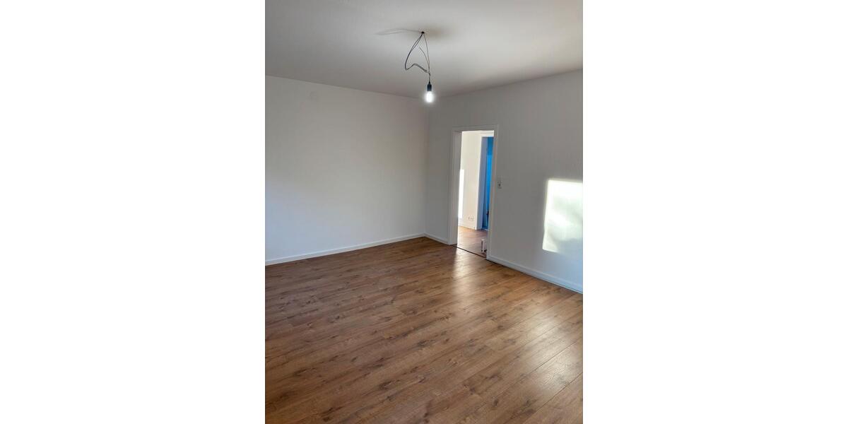 Gewerbeobjekt Illingen - 3 Zimmer, 1 m&sup2;, 250&euro; | Angebot:26165693