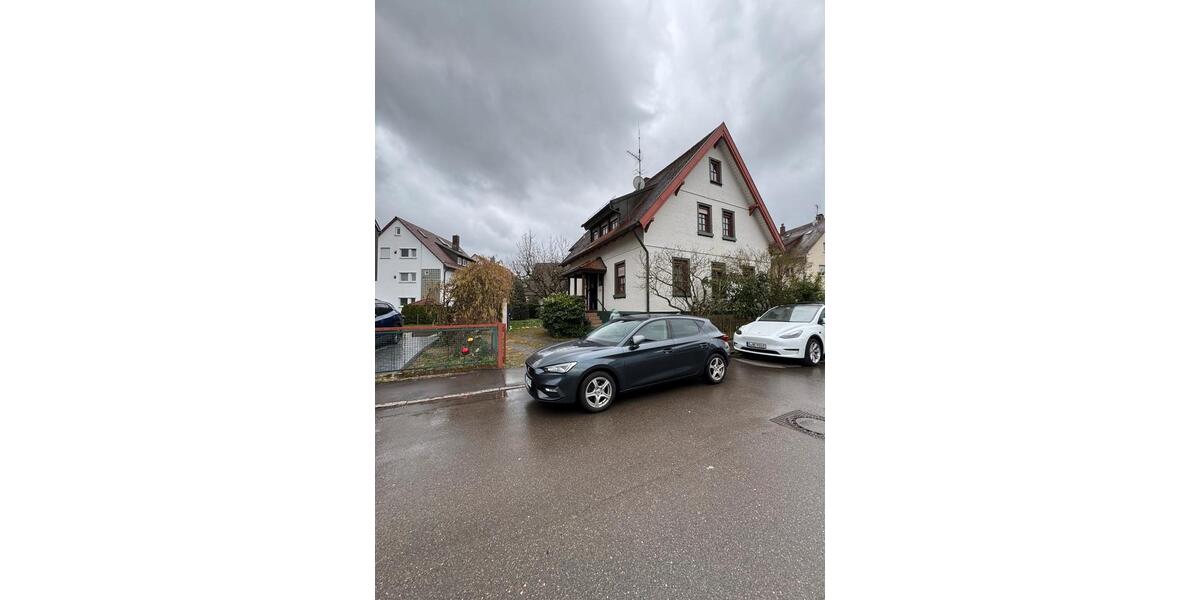 Einfamilienhaus Stuttgart Fasanenhof-Ost - 8 Zimmer, 165 m&sup2;, 850.000&euro; | Angebot:26039470