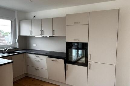 Wohnung Leonberg - 3.5 Zimmer, 90 m&sup2;, 1.490&euro; | Angebot:27585985