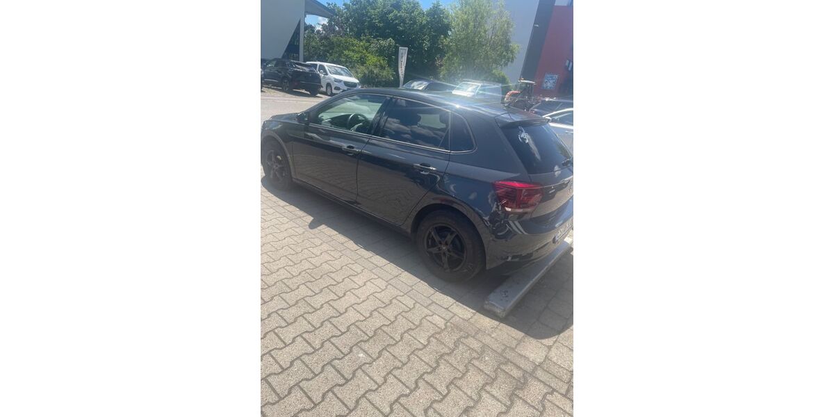 VW Polo 32.500 km 13.300 &euro; Neuhausen 73765
