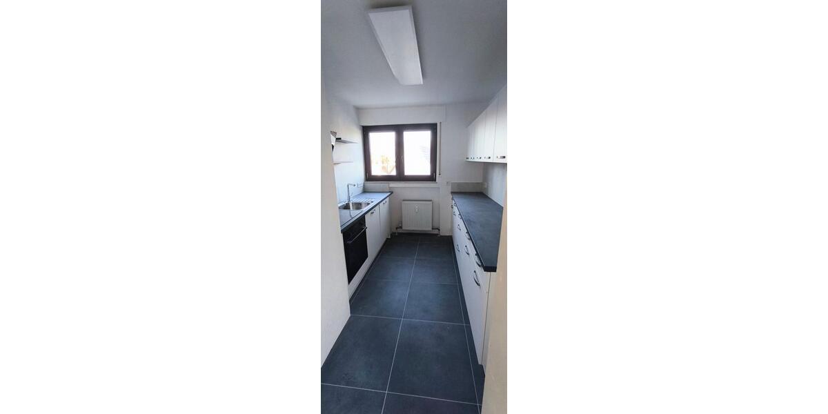 Etagenwohnung Weinsberg - 3.5 Zimmer, 86 m&sup2;, 1.290&euro; | Angebot:26185026