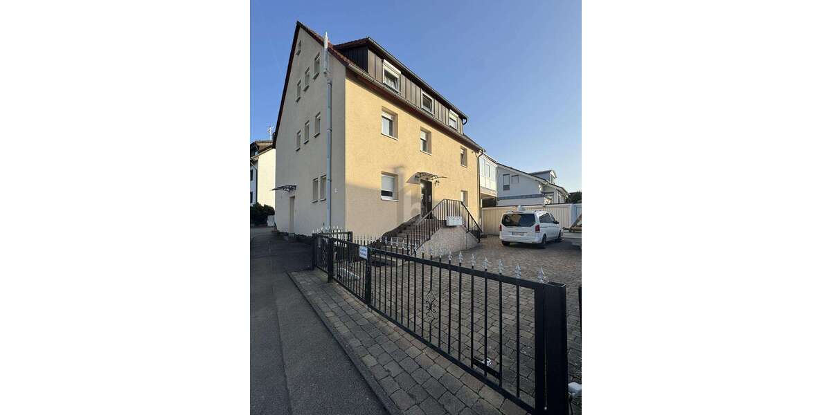 Einfamilienhaus Magstadt - 12 Zimmer, 273 m&sup2;, 1.050.000&euro; | Angebot:26050035