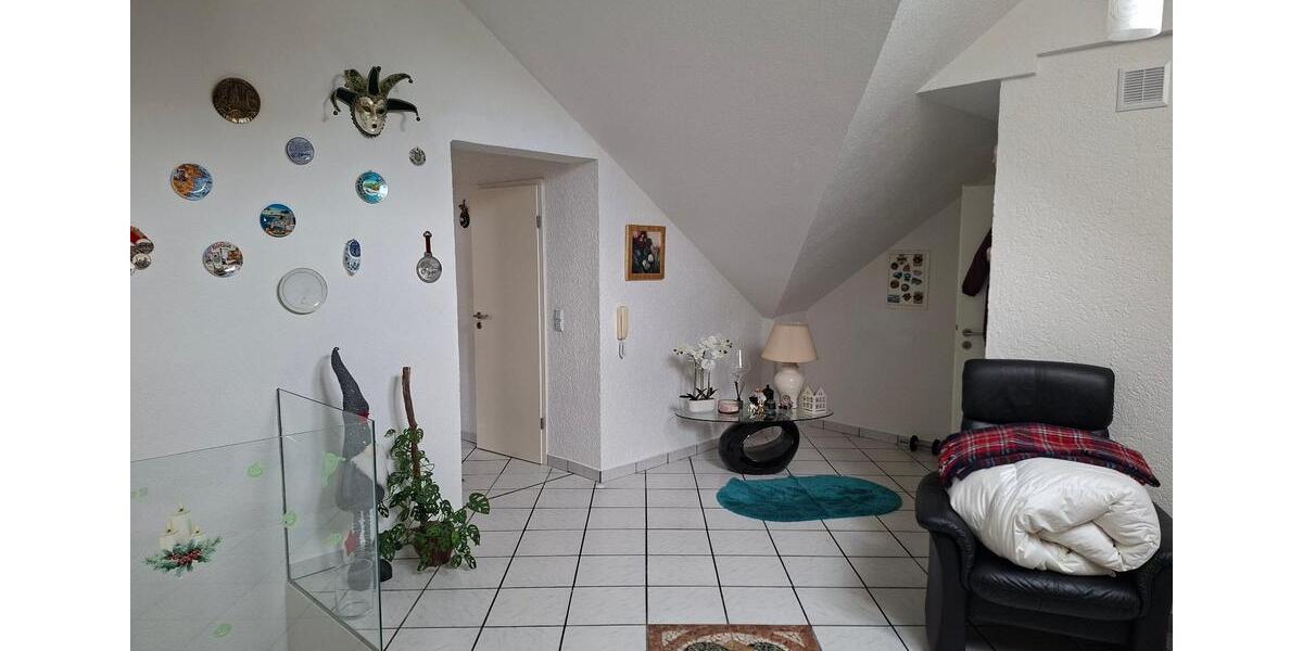 Etagenwohnung Korntal-Münchingen Münchingen - 4 Zimmer, 105 m&sup2;, 1.500&euro; | Angebot:27572618